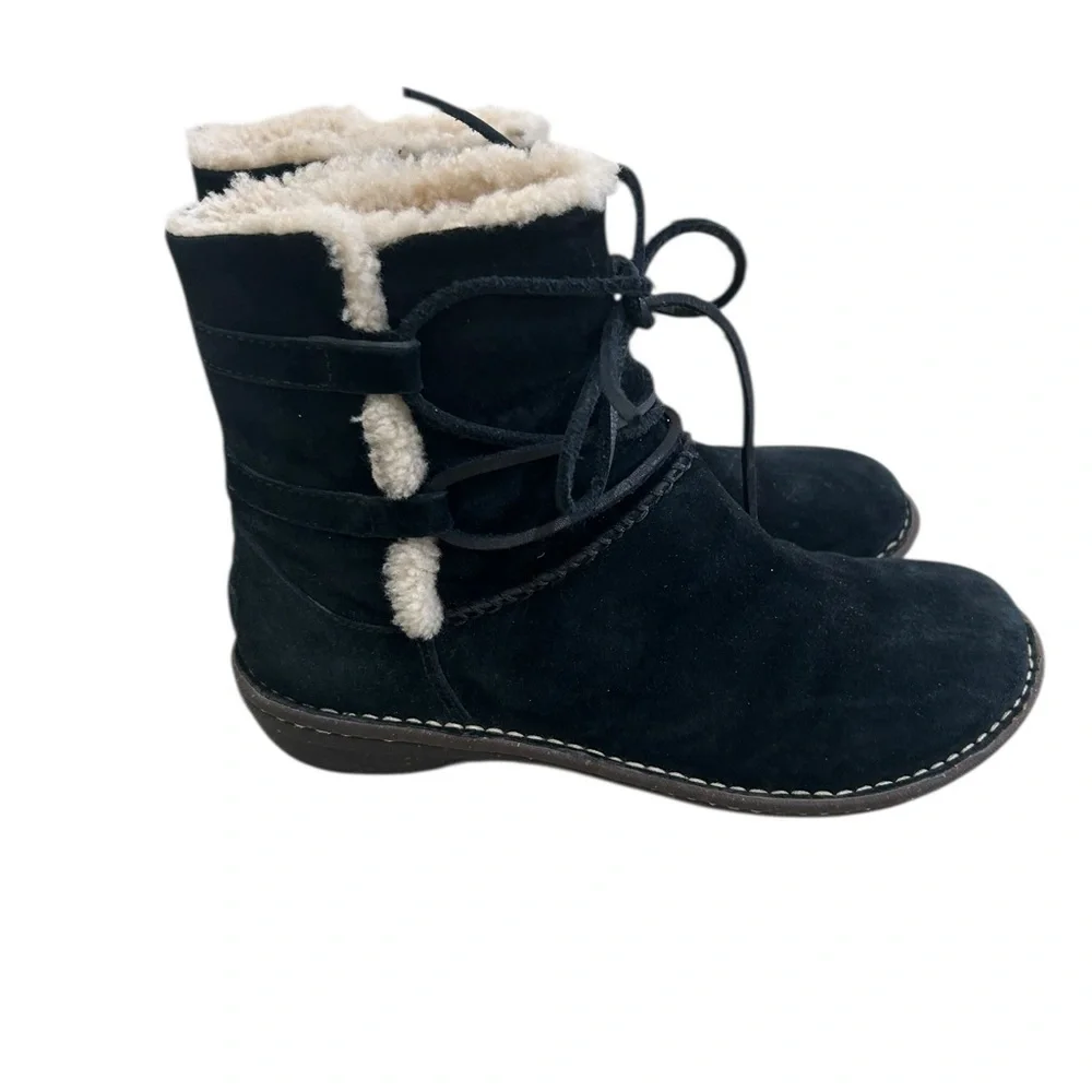 UGG Rianne Black Suede Lace-Up Shearling Ankle winter Boots size 10